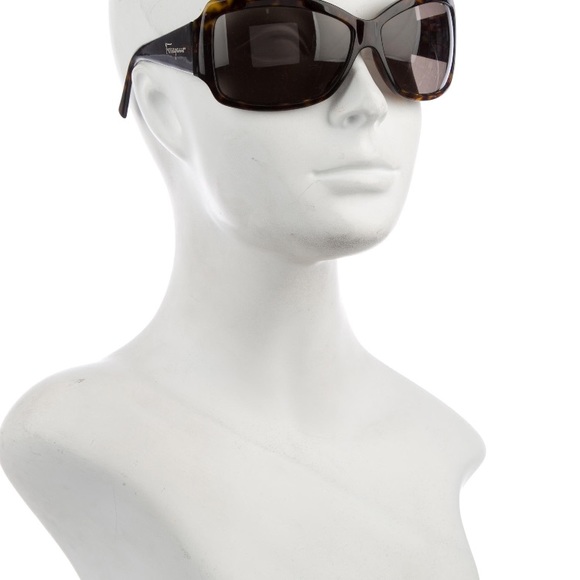 Salvatore Ferragamo Tortoise Sunglasses - Picture 4 of 4